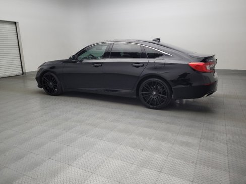 Used 2018 Honda Accord Sport image 3