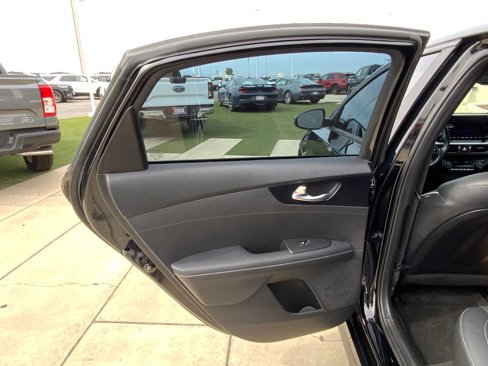 Used 2023 Kia Forte GT-Line image 25