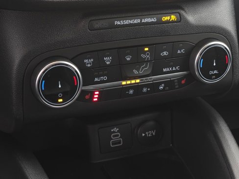 Used 2025 Ford Escape Active w/ Cold Weather Package image 27