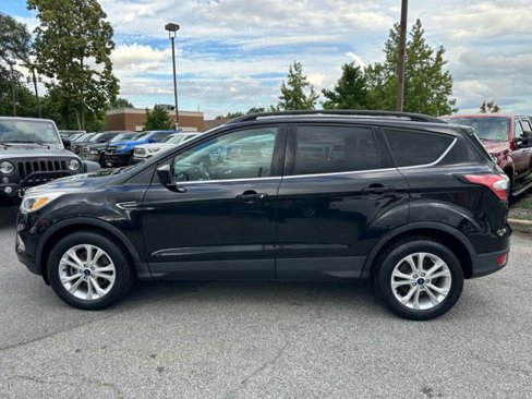 Used 2018 Ford Escape SE w/ SE Sync 3 Package image 8