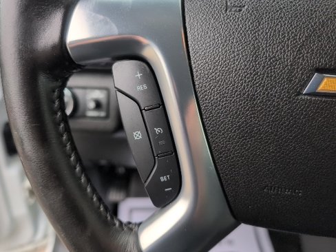 Used 2017 Chevrolet Traverse LT w/ Style and Technology Package image 19