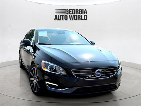 Used 2018 Volvo S60 T5 Inscription Platinum image 7