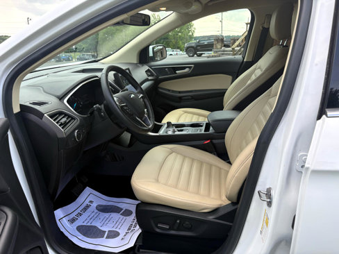 Used 2021 Ford Edge SEL w/ Convenience Package image 8
