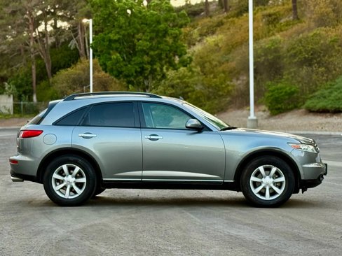 Used 2005 INFINITI FX35 AWD w/ (U01) Technology Pkg image 10