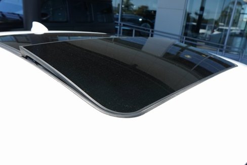 Used 2020 Chevrolet Malibu Premier image 11