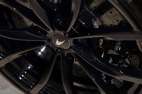 Used 2023 McLaren Artura image 13