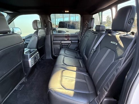 Used 2015 Ford F150 Platinum w/ Equipment Group 701A Luxury image 12