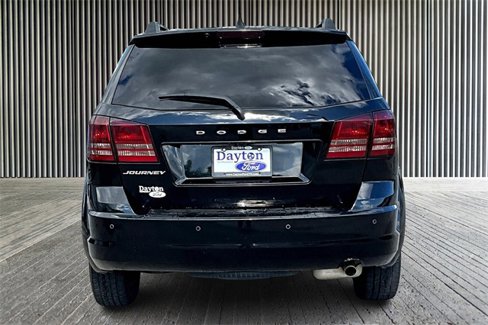 Used 2020 Dodge Journey SE w/ SE Popular Equipment Group image 4