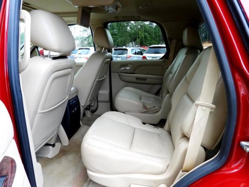 Used 2013 Cadillac Escalade Premium image 36