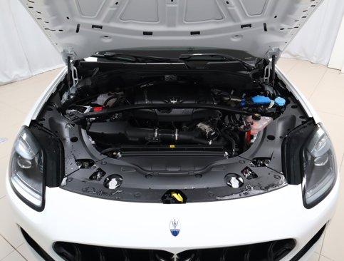 New 2025 Maserati Grecale Modena image 10
