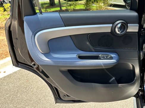 Used 2024 MINI Cooper Countryman S w/ Signature Upholstery Package image 14