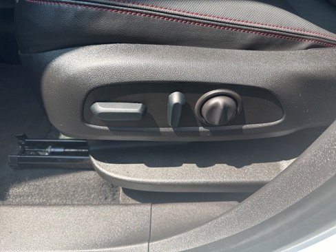 Certified 2022 Chevrolet Equinox RS image 7
