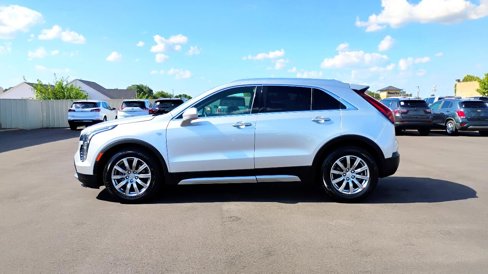 Used 2020 Cadillac XT4 Premium Luxury image 4