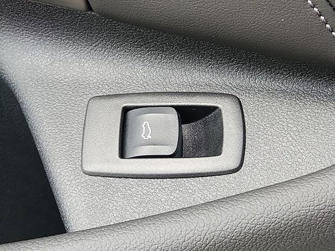 Used 2019 BMW M5 w/ Executive Package image 23