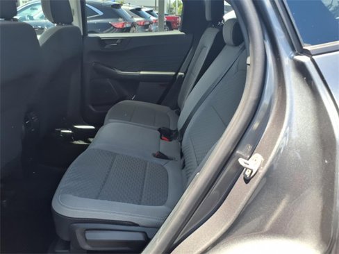 Certified 2022 Ford Escape SE w/ Cold Weather Package image 9
