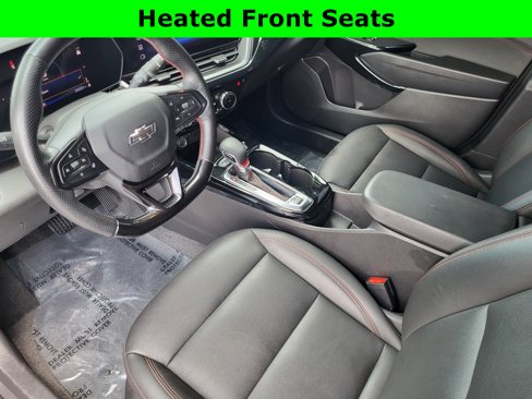 Certified 2024 Chevrolet Trax RS w/ Sunroof Package image 8
