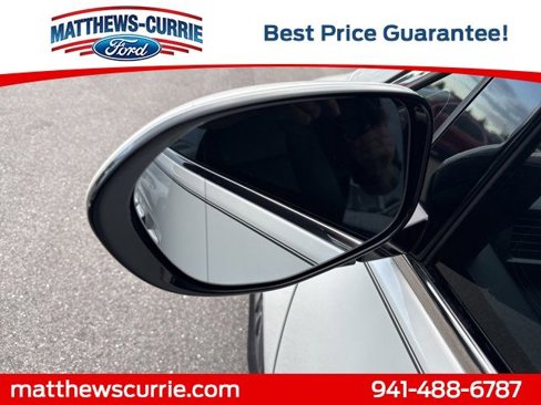 Used 2015 Honda Odyssey Touring image 8