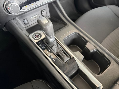 Used 2024 Nissan Sentra SV image 39