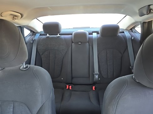 Used 2015 Chrysler 200 Limited w/ Convenience Group image 15