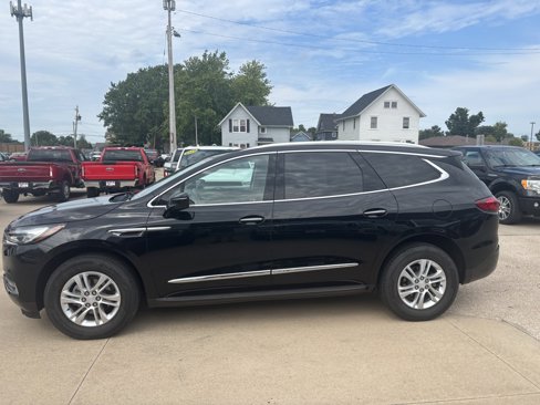 Used 2019 Buick Enclave Essence w/ LPO, Luxury Package image 1