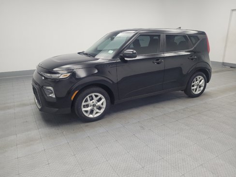 Used 2021 Kia Soul S image 2
