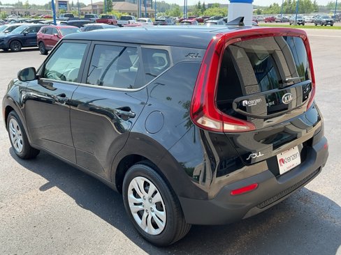 Used 2021 Kia Soul LX image 7