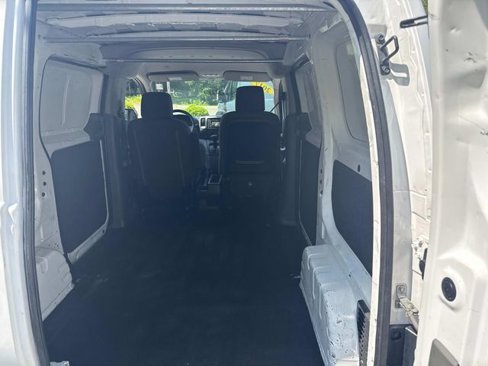 Used 2017 Nissan NV200 S image 8