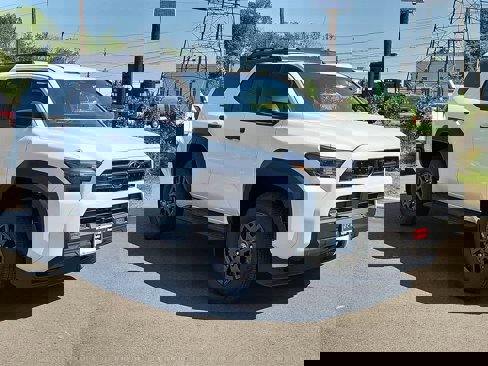 New 2025 Toyota 4Runner SR5 image 3