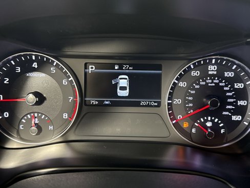 Used 2022 Kia Forte LXS w/ LXS Technology Package image 17
