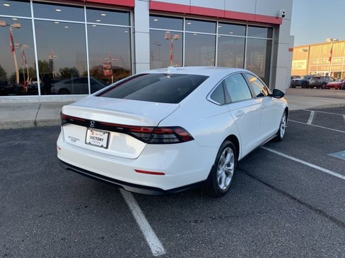 Used 2023 Honda Accord LX image 4