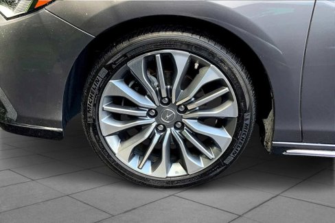 Used 2020 Acura RLX w/ Technology Package image 10