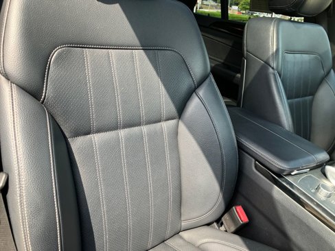 Used 2019 Mercedes-Benz GLE 400 4MATIC image 35