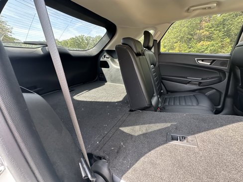 Used 2023 Ford Edge SEL image 30