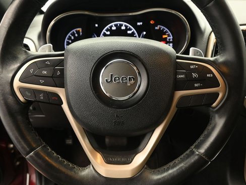 Used 2017 Jeep Grand Cherokee Laredo image 13