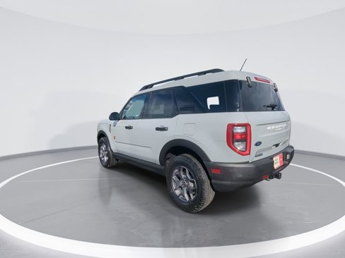 Used 2023 Ford Bronco Sport Badlands image 7