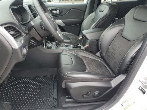 Certified 2022 Jeep Cherokee Latitude image 16