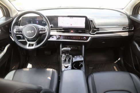 Used 2023 Kia Sportage EX image 6