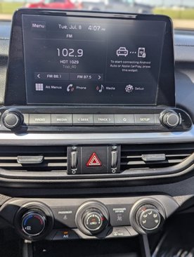 Used 2023 Kia Forte LXS image 13