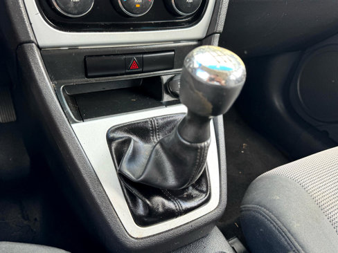 Used 2011 Dodge Caliber Express image 24