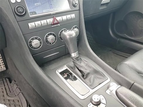Used 2006 Mercedes-Benz SLK 280 w/ Comfort Pkg image 19