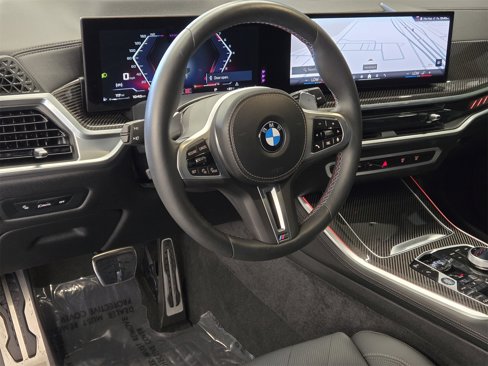 Used 2025 BMW X5 M60i image 4