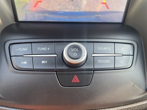 Used 2019 Ford Escape SEL image 26