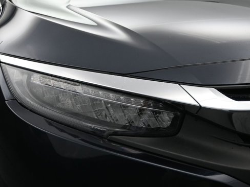 Used 2017 Honda Civic Touring image 11