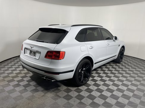 Used 2019 Bentley Bentayga image 5