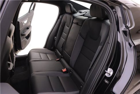 Used 2024 Volvo S60 B5 Plus w/ Protection Package Premier image 10