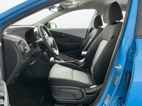 Used 2020 Hyundai Kona SE image 11