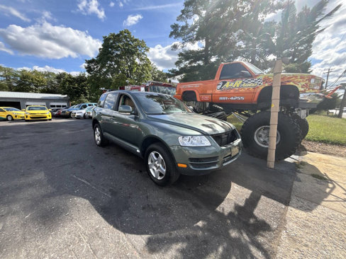Used 2005 Volkswagen Touareg V6 image 2