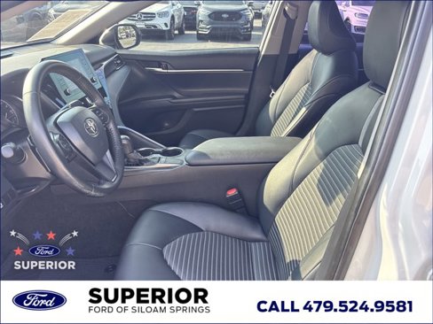 Used 2022 Toyota Camry SE image 13
