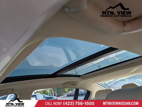 Used 2017 Kia K900 Luxury image 22