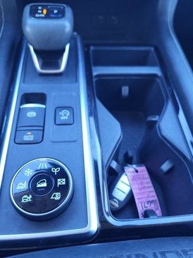 Used 2022 Nissan Pathfinder SV image 25
